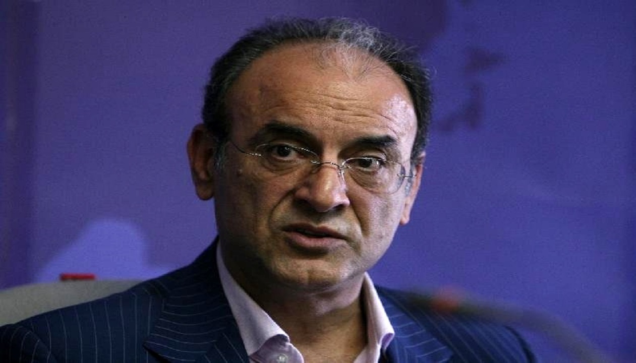 استقلال و پرسپولیس را مانند زندانی‌ها در زمین نگه داشتیم | نباید دلخوشی‌های مردم را از آن‌ها بگیریم