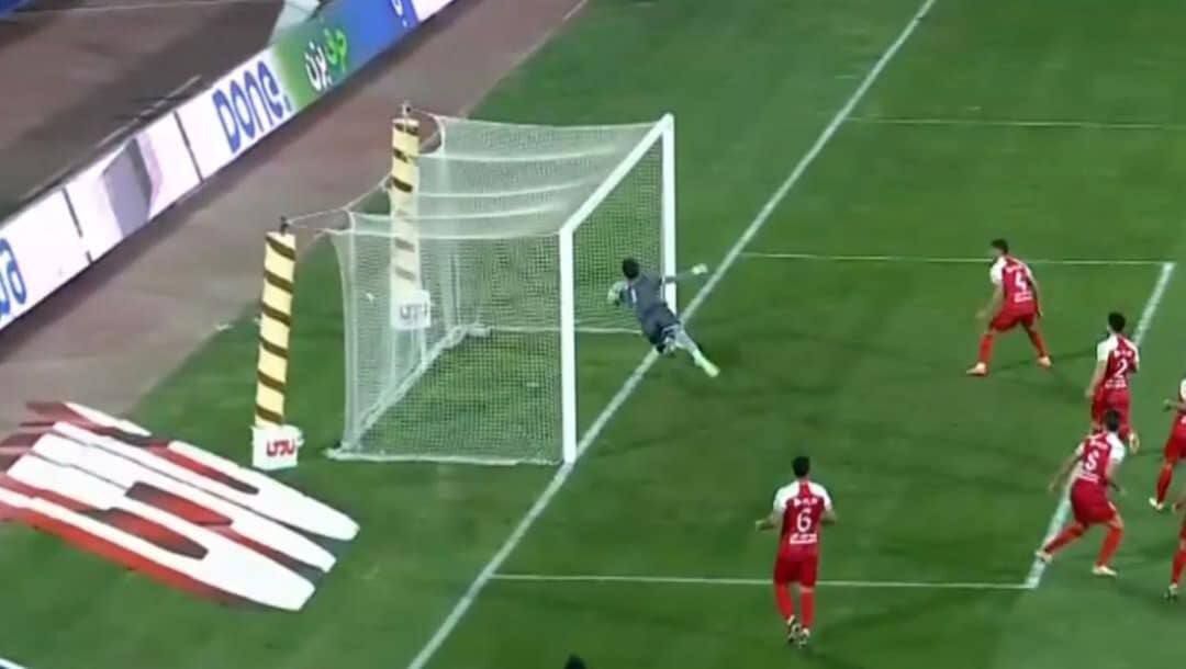 داور بازی ذوب‌آهن پرسپولیس تهدید به مرگ شد           