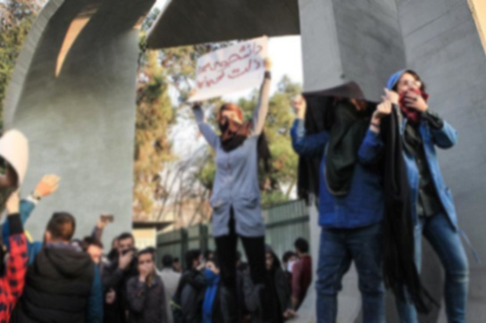  شعارهای رکیک جنسی در خیابان و دانشگاه از اینجا شروع شد