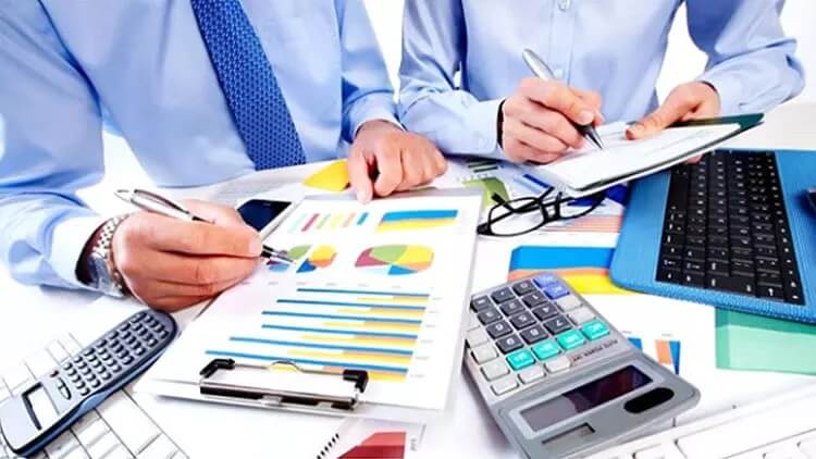 چرا مشاور مالیاتی قبل از شروع کسب و کار ضروری است