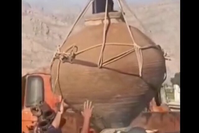 کشف‌ جدید در ارسنجان به تخت جمشید منتقل شد + عکس