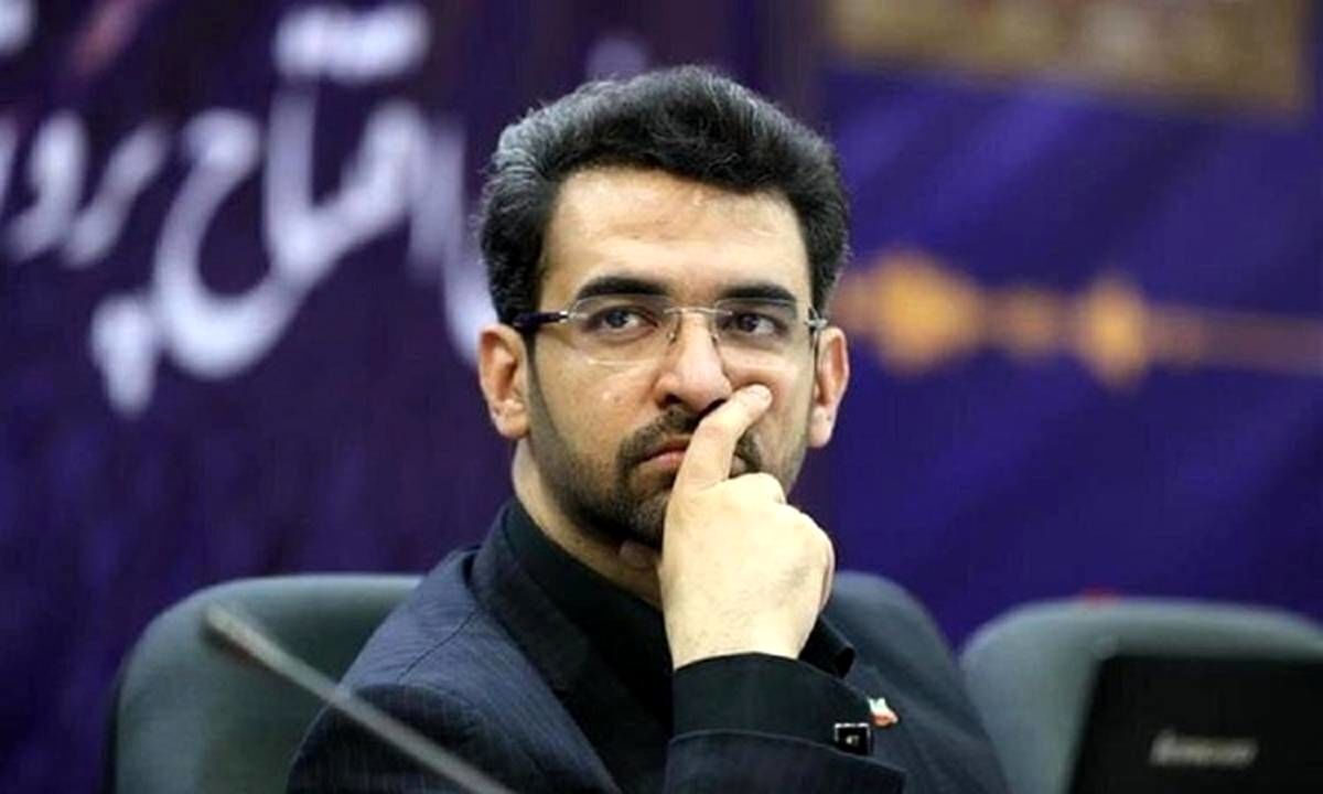 آذری جهرمی: آقای جلیلی اگر اعجاز موسایی داری عصایت را زمین بزن
