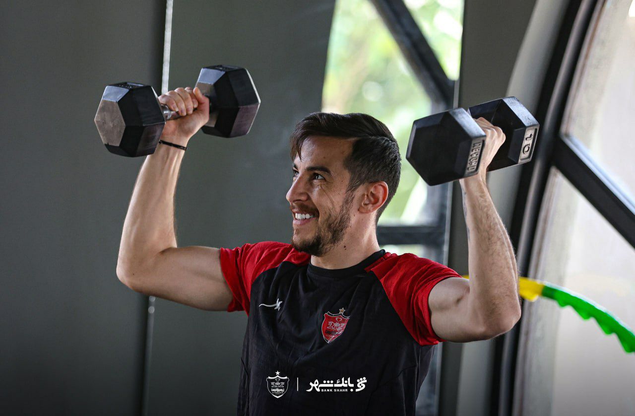 پرسپولیس در آرامش پیش از طوفان بازی تدارکاتی