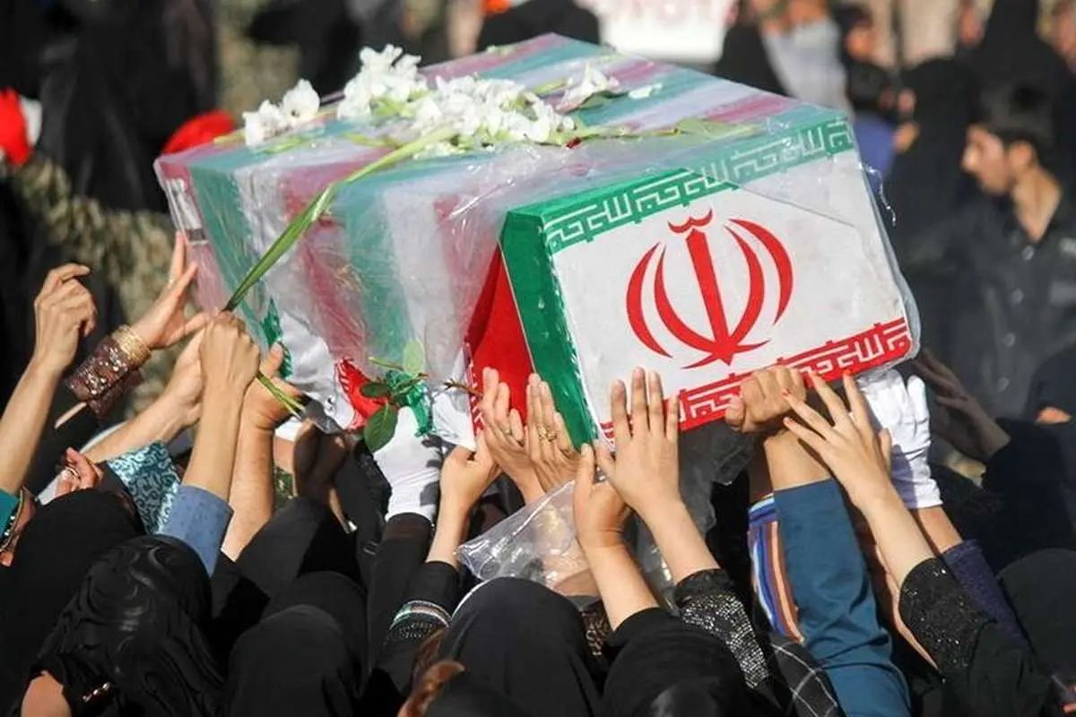 حضور علی لاریجانی و مخبر در مراسم تشییع سردار غلامعلی رشید + عکس