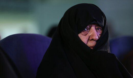 درخواست همسر آیتالله هاشمی از رهبر انقلاب درباره فائزه هاشمی
