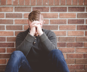 احساس بدبختی در این سن به اوج میرسد + راه حل