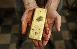 قیمت طلای جهانی امروز سه‌شنبه ۷ مرداد ۱۴۰۴