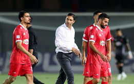 هواداران پرسپولیس از خجالت درویش و هاشمیان در آمدند:


