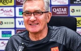 سرمربی سابق پرسپولیس از چین اخراج شد