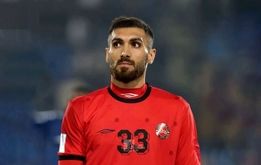 عارف آقاسی رسما استقلالی شد؛تمام

