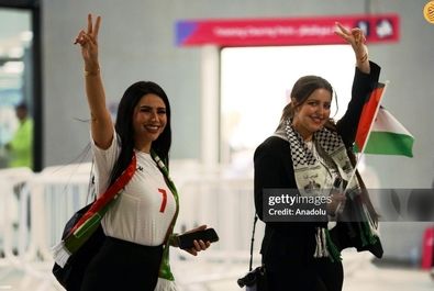 هواداران تیم فوتبال فلسطین در دیدار مقابل ایران