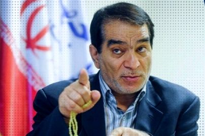 داشتن یک گوشی یعنی داشتن یک ترامپ یا نتانیاهو همراهتان!