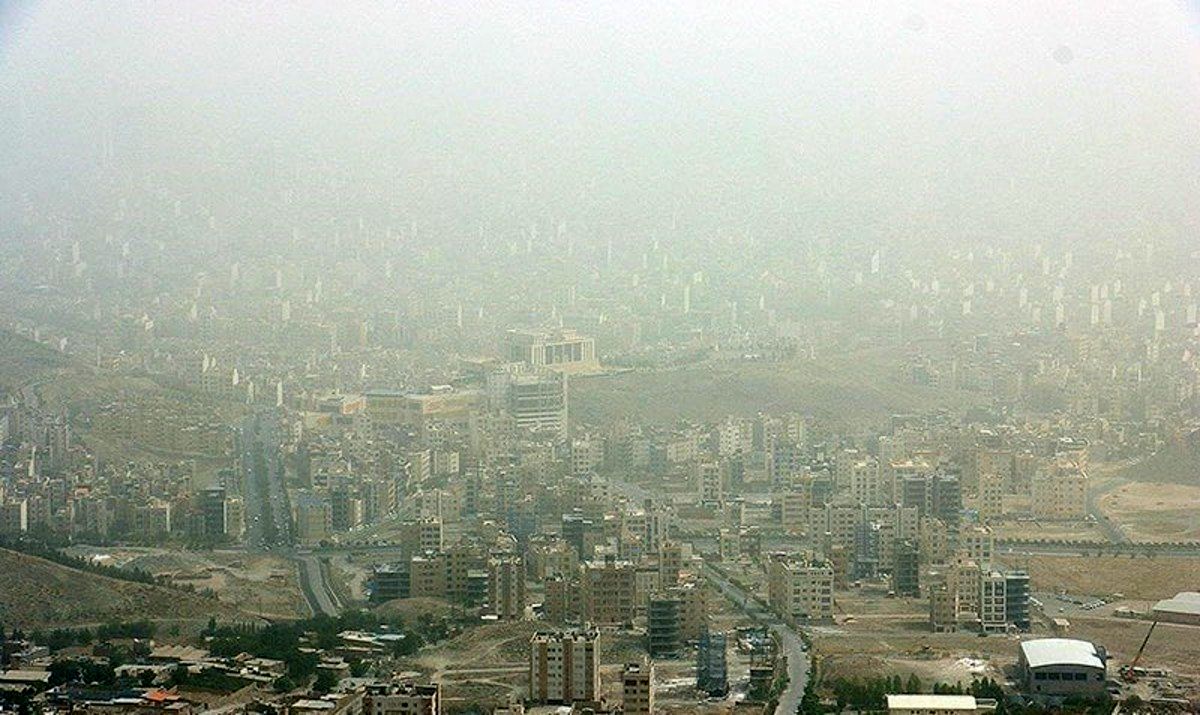 آلودگی هوا مدارس تهران را فردا تعطیل می‌کند؟