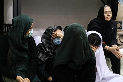 زنان بازداشت شده اعتراضات در ندامتگاه زنان تهران / تصاویر